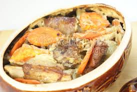 Ребрышки запеченные в горшочке