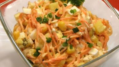 Курица с корейской морковкой и кукурузой