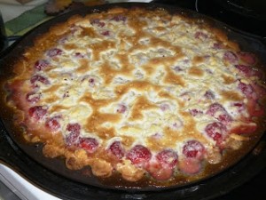 Пирог с клубникой