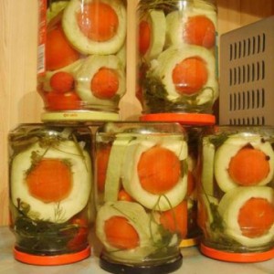 Кабачки с помидорами