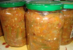 Cалат из зеленых помидор