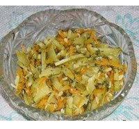 Закусочный салат из кабачков